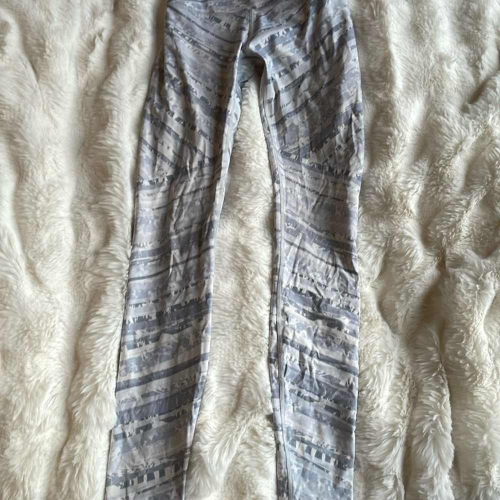 Lululemon 28” Align Leggings